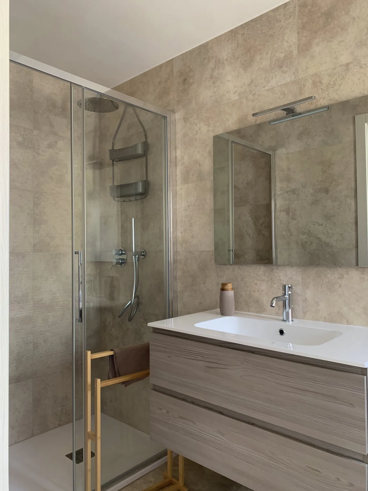 Bagno privato moderno