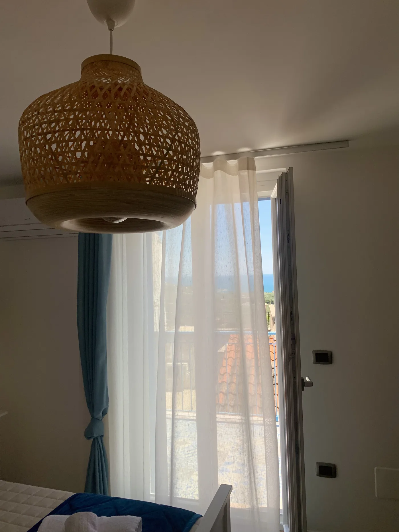 Vista mare dalla camera